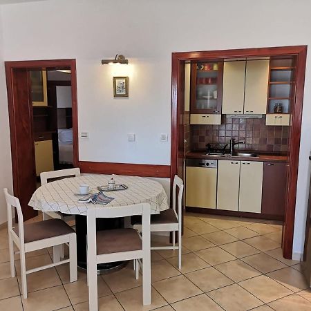 Holiday Apartment Magnolia Zara Esterno foto